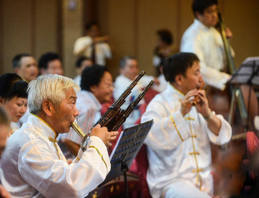 让我们先来对声乐,键盘乐器,吹管乐器进行一个比较